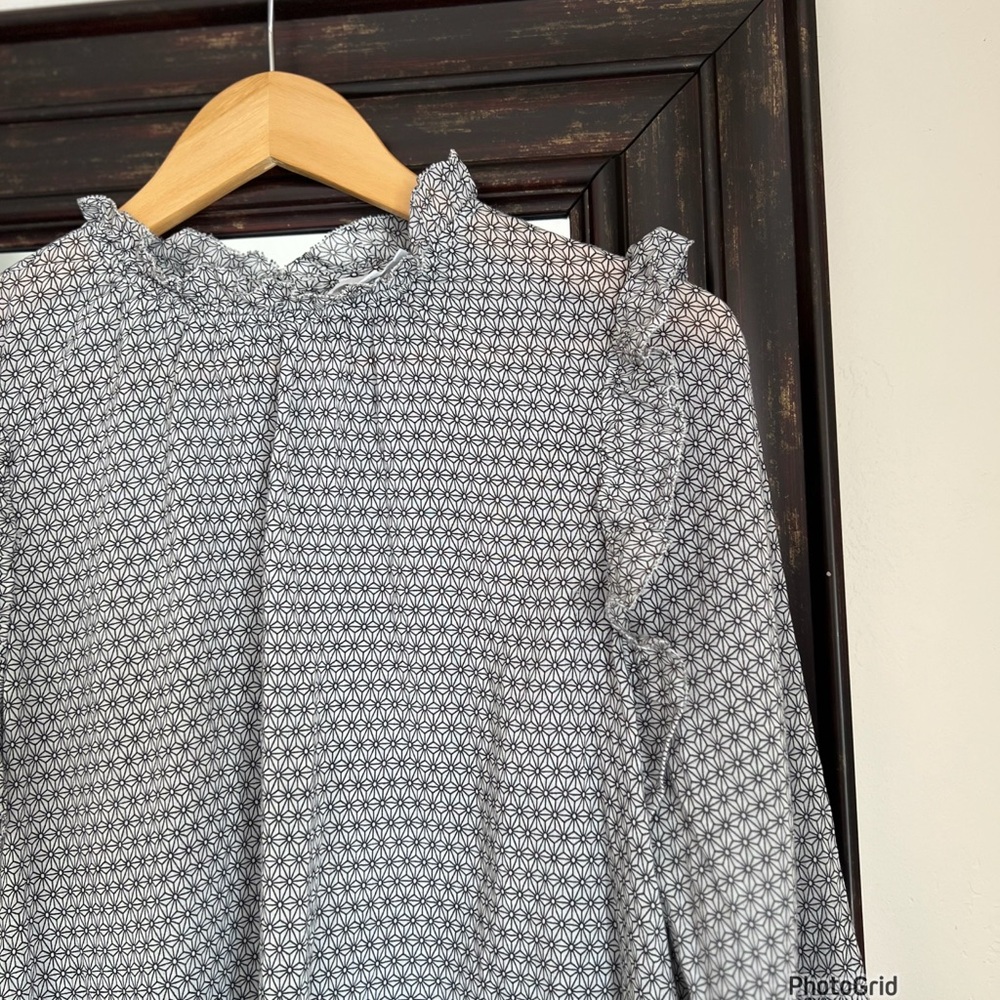Sundays Alexa Ruffle Printed Blouse Small - Picture 3 of 4